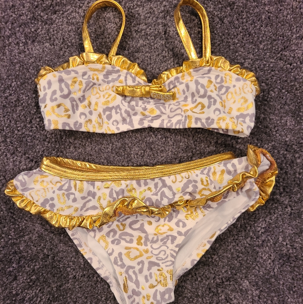 Little Girls GUESS 2 piece bathing suit size 4T